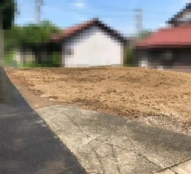 解体工事後<br>解体工事後、整地。