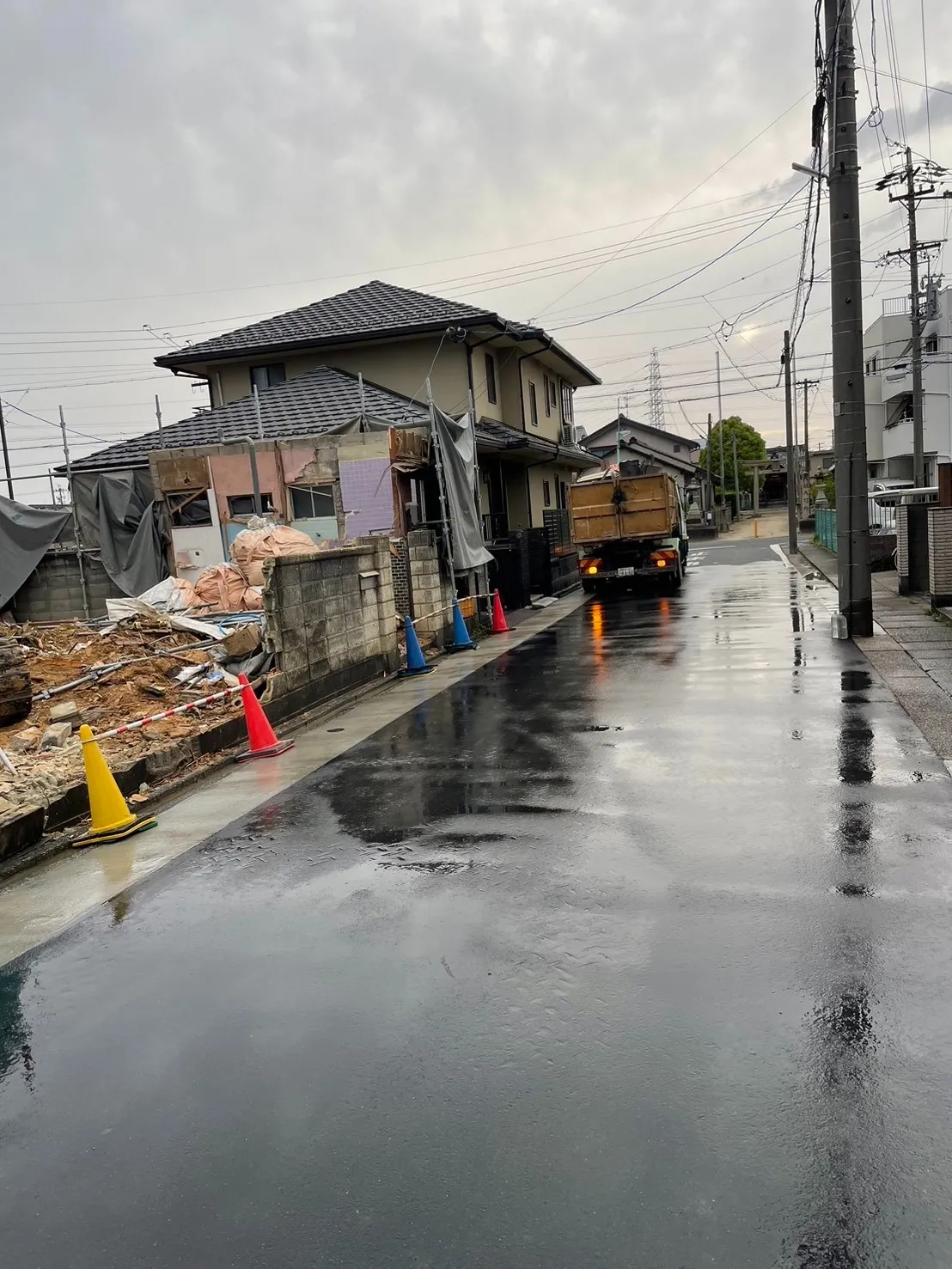 解体工事で建物を解体する時のアスベスト含有調査方サイディング編を正しく進める実践ガイド